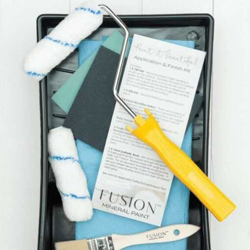 Fusion Mineral Paint kit